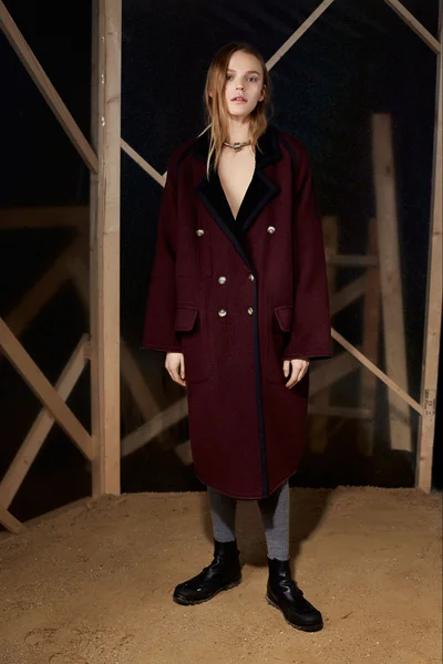 Look 24